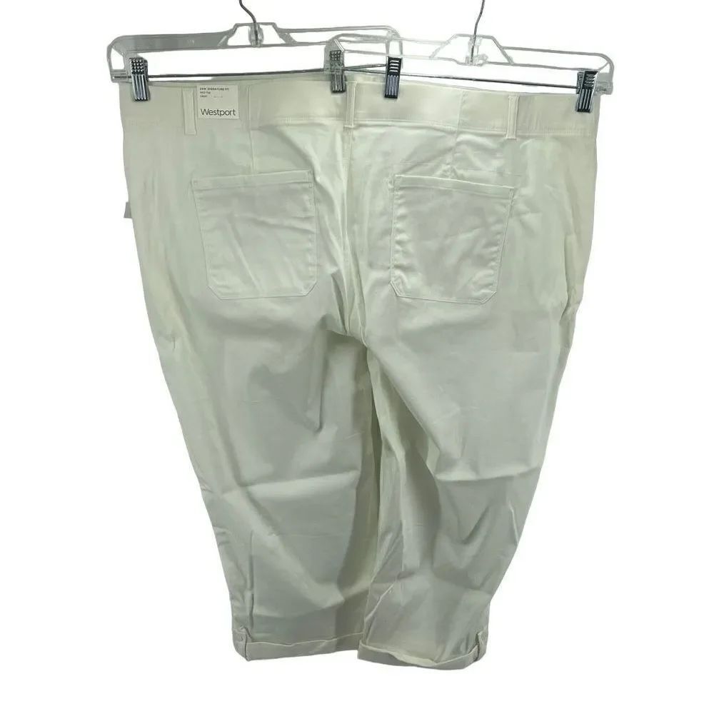 Westport Women's Capri Pants Cuffed Hem Mid Rise Signature Fit Cream Size 24W - Picture 4 of 16